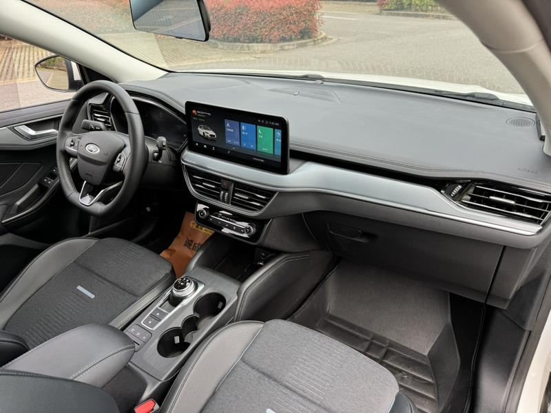Ford Focus Active, 2021 — фото 8 из 12
