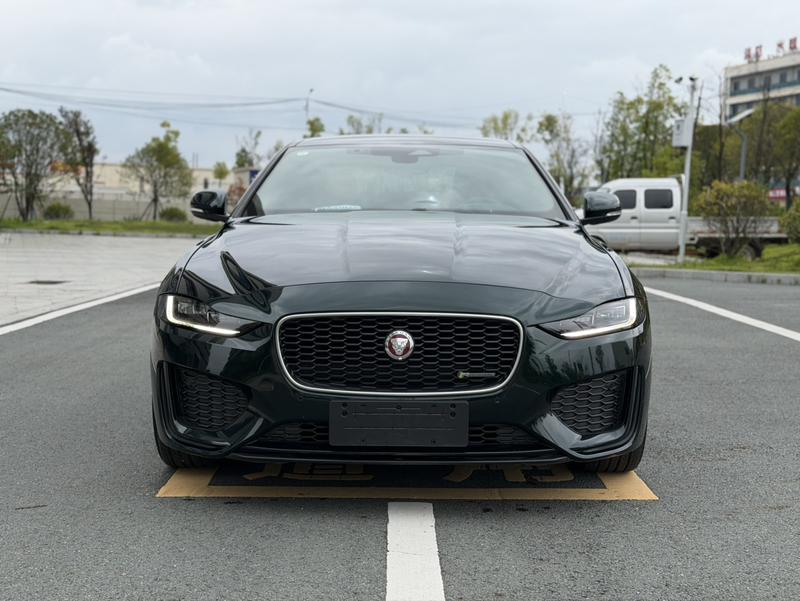 Jaguar XE L, 2022 — фото 2 из 12