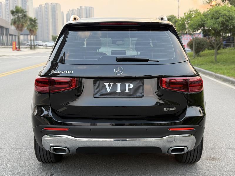 Mercedes-Benz GLB-Class, 2023 — фото 5 из 12