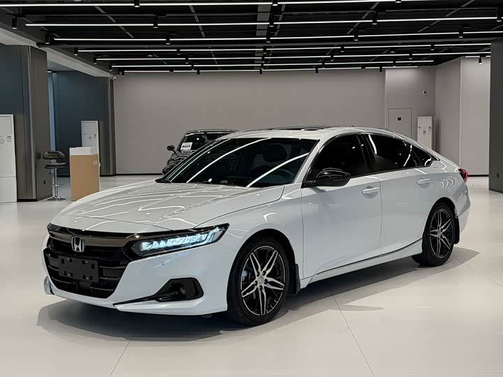 Honda Accord, 2022 — купить в Твери под ключ
