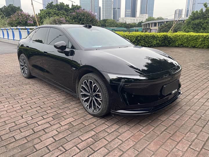 Zeekr 007, 2024 — фото 3 из 9