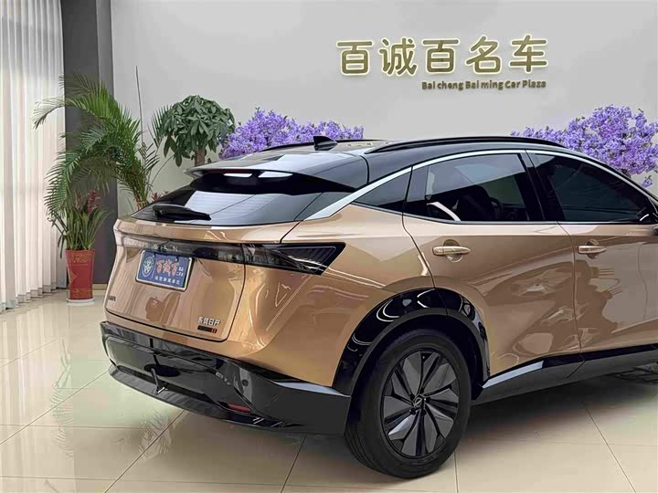 Nissan Ariya EV, 2023 — фото 6 из 9