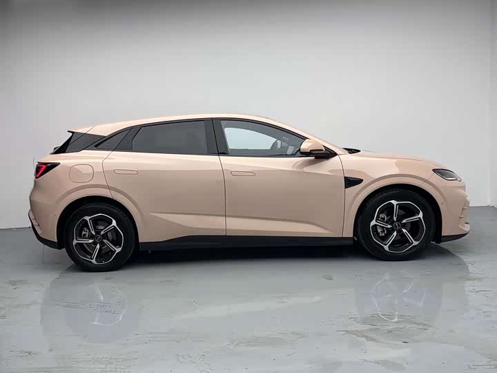 BYD Seal 06 GT, 2025 — фото 9 из 9