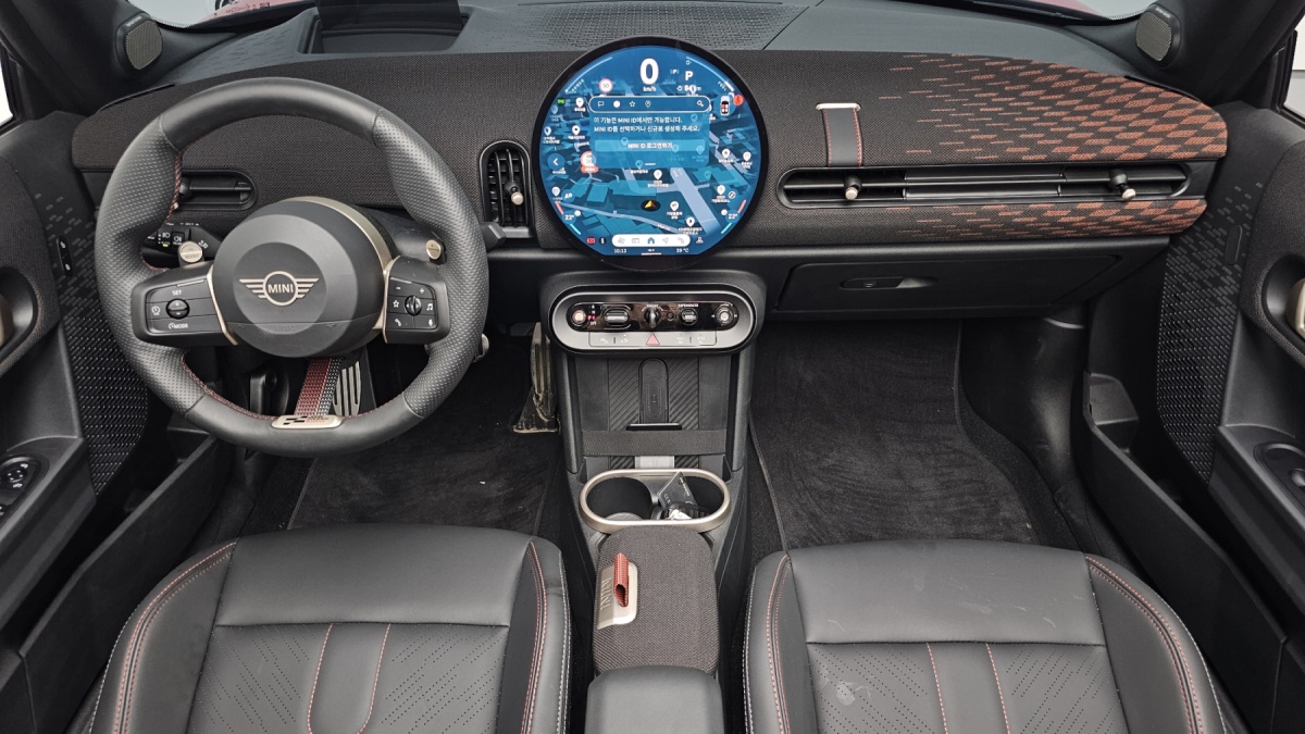 Mini Cooper Convertible, 2025 — фото 7 из 12