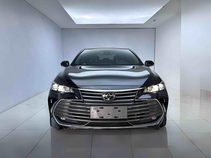 Toyota Avalon, 2021 — фото 2 из 12