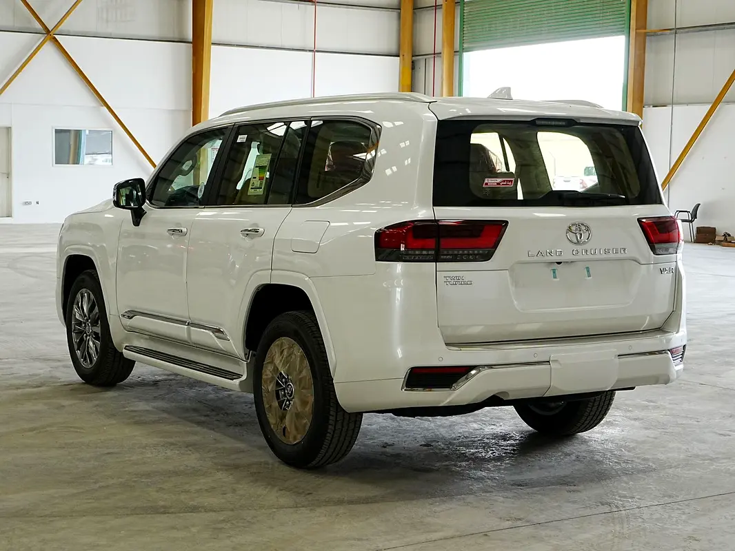 Toyota Land Cruiser, 2026 — фото 5 из 10