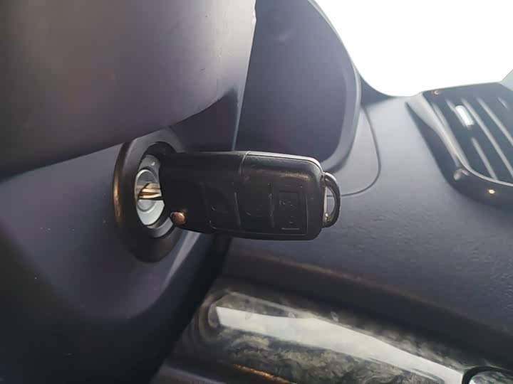 Dongfeng Forthing Lingzhi Plus, 2024 — фото 9 из 9