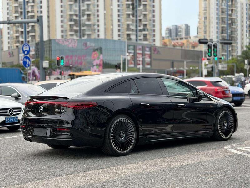 Mercedes-Benz EQS AMG, 2025 — фото 6 из 11