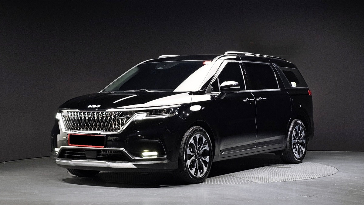 Kia Carnival, 2023 — купить в Воронеже под ключ