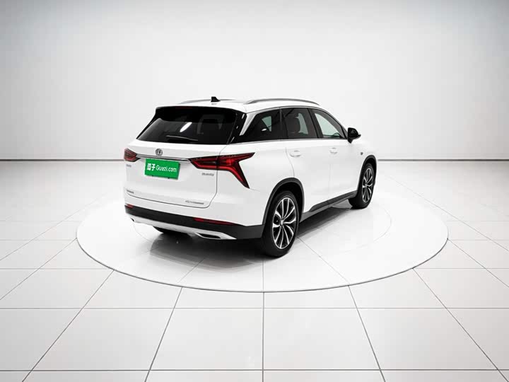 Changan CS75 Plus, 2022 — фото 6 из 9