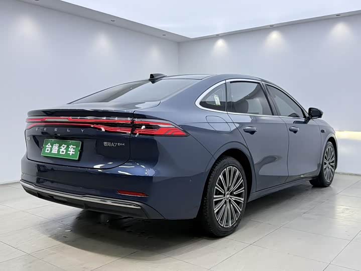Geely Galaxy A7, 2025 — фото 4 из 9