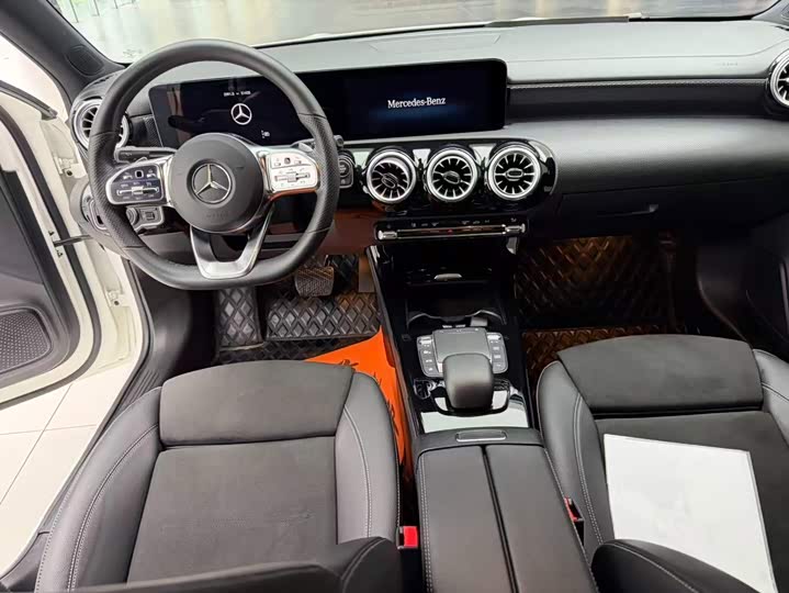 Mercedes-Benz A-Class, 2022 — фото 4 из 9