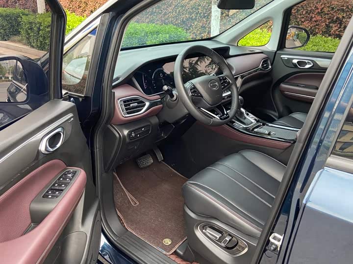 GAC Trumpchi M6, 2024 — фото 4 из 9