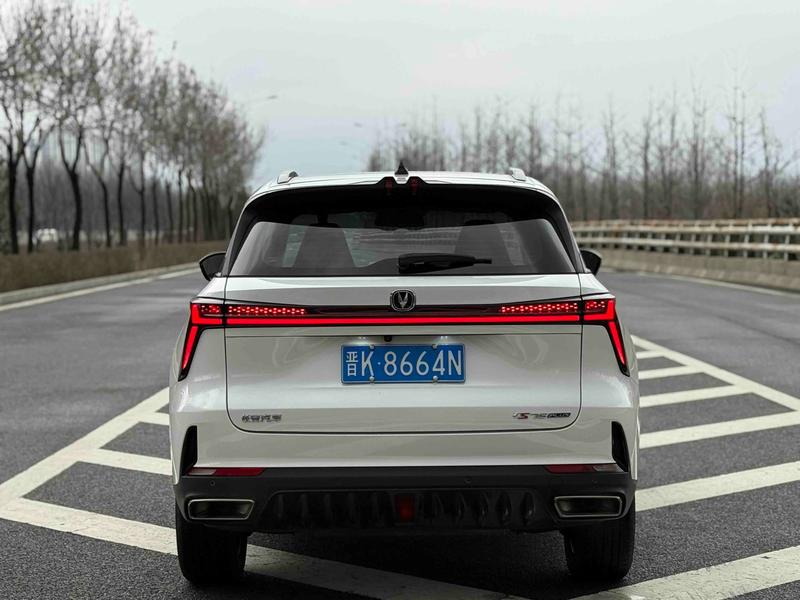 Changan CS75 Plus, 2022 — фото 6 из 12