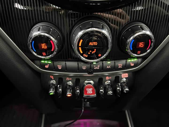 Mini Countryman, 2023 — фото 4 из 9
