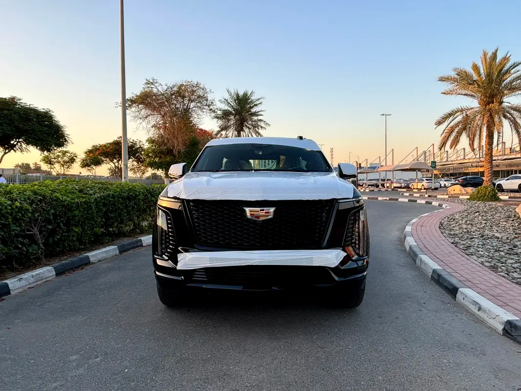 Cadillac Escalade, 2026