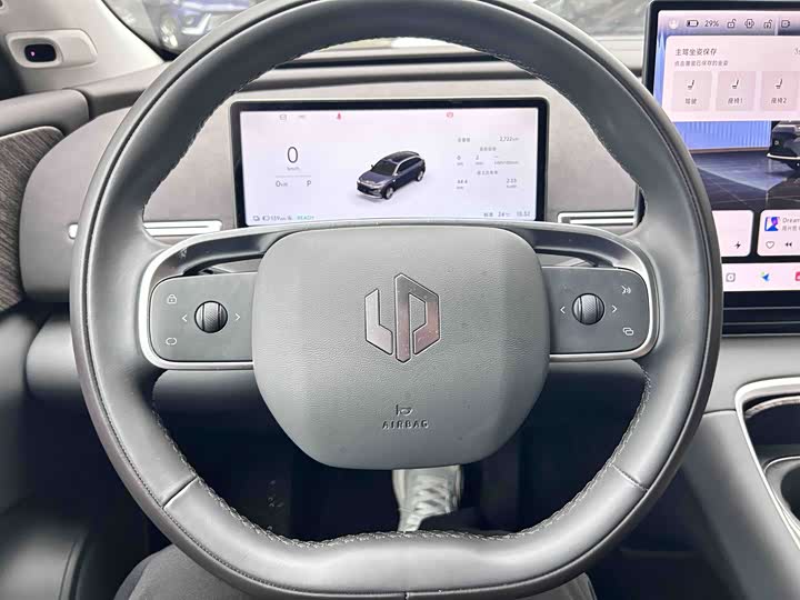 Leapmotor C11, 2025 — фото 7 из 9