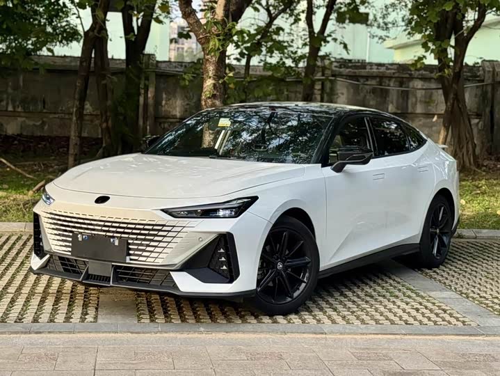 Changan UNI-V, 2023 — купить в Иванове под ключ