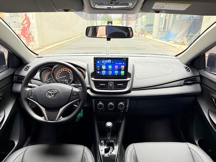 Toyota Yaris L Hatchback, 2022 — фото 8 из 9
