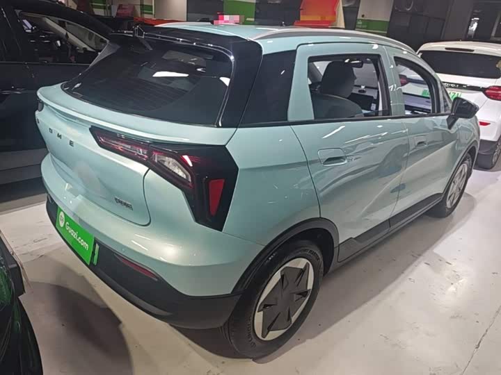 Geely Geometry E Firefly, 2023 — фото 7 из 9