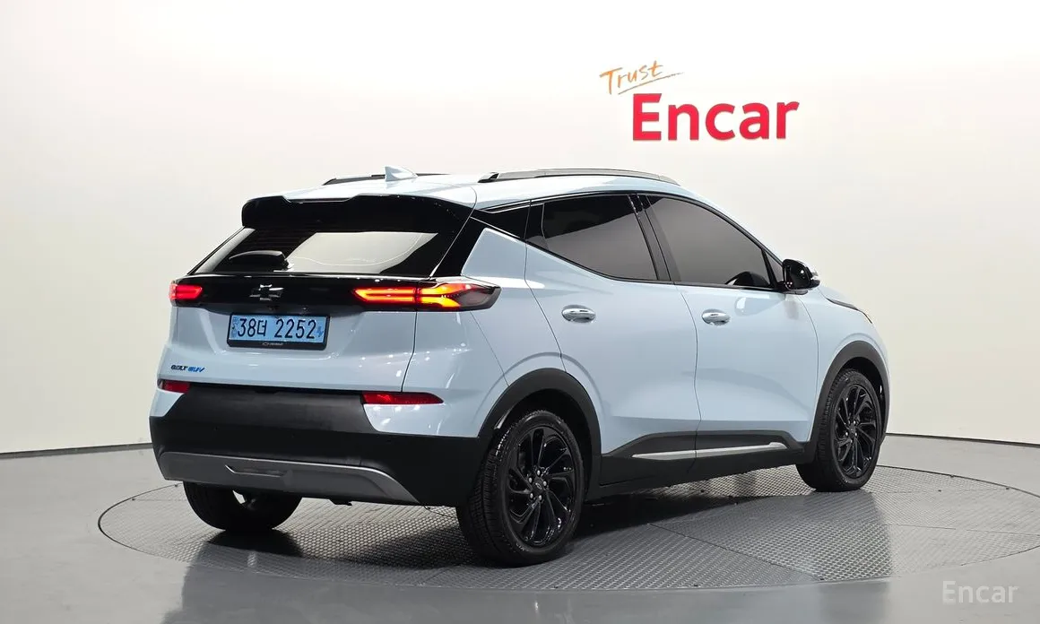 Chevrolet Bolt EUV, 2022 — фото 2 из 12