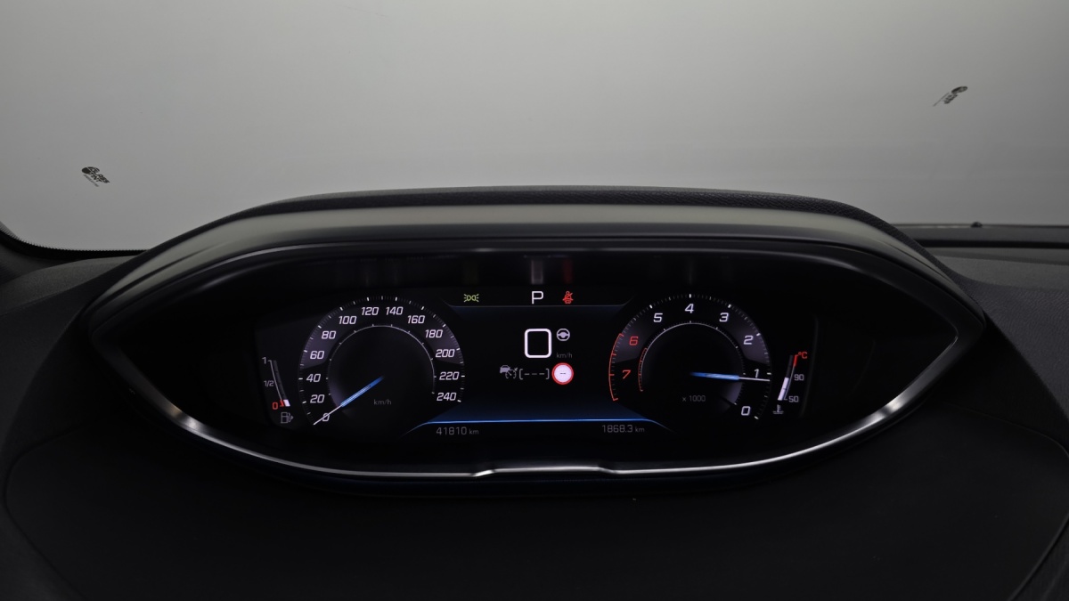 Peugeot 3008, 2022 — фото 8 из 12