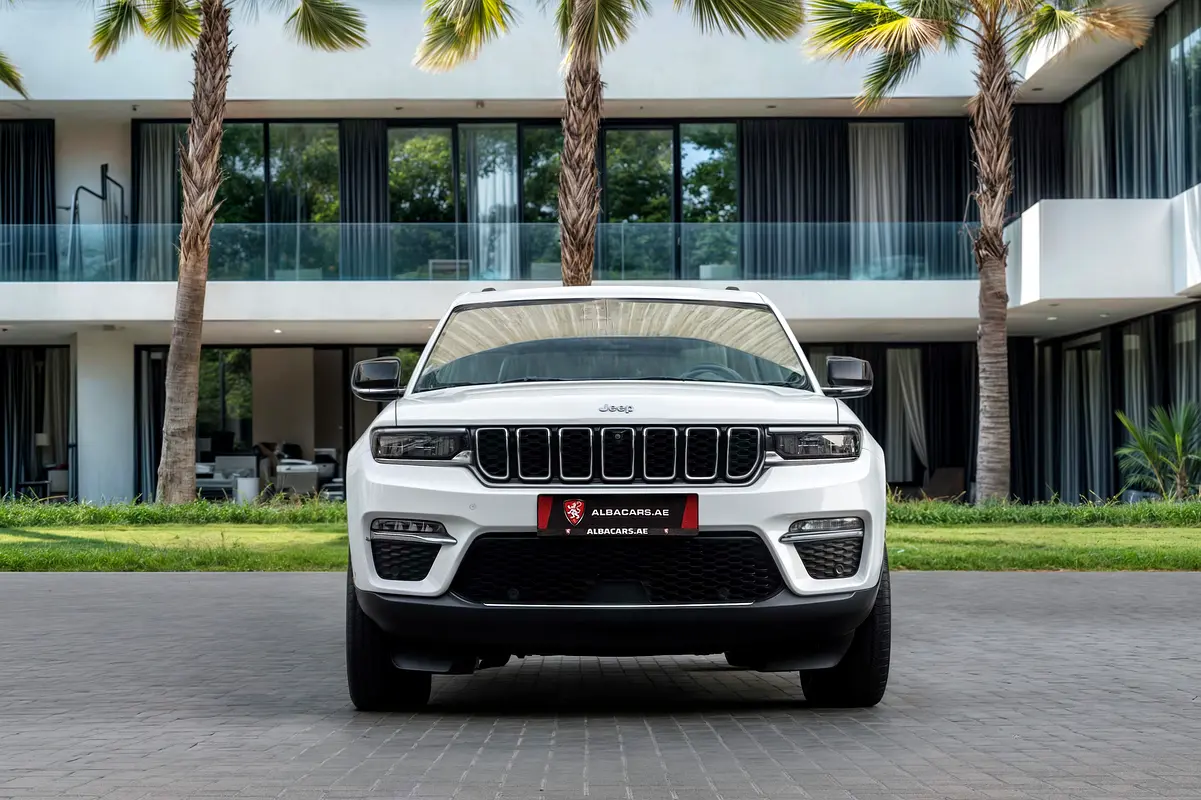 Jeep Grand Cherokee, 2024 — фото 4 из 10