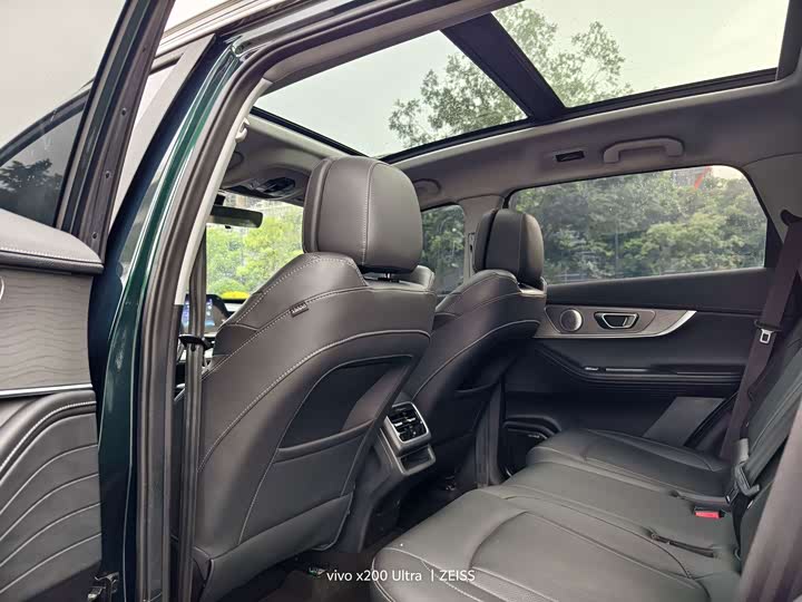 Chery Tiggo 8 Pro, 2022 — фото 5 из 9
