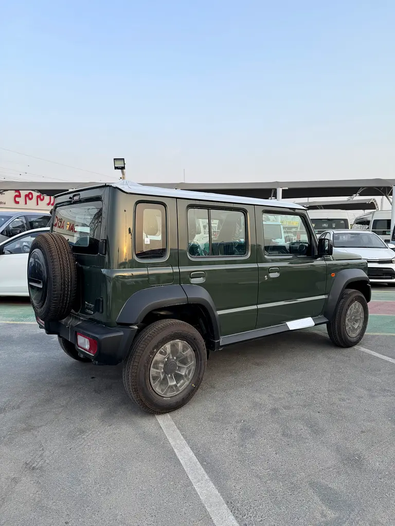 Suzuki Jimny, 2026 — фото 5 из 10