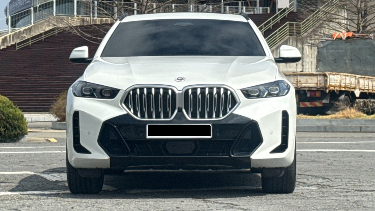 BMW X6, 2024 — фото 3 из 12