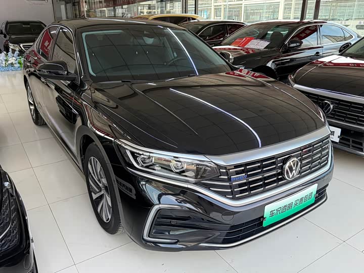 Volkswagen Passat Hybrid, 2021 — фото 3 из 9