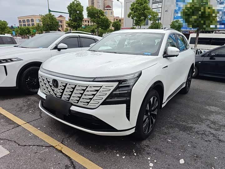 Changan CS75 Plus, 2024 — фото 2 из 9