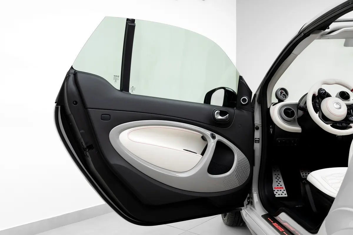 Smart Fortwo, 2023 — фото 10 из 10