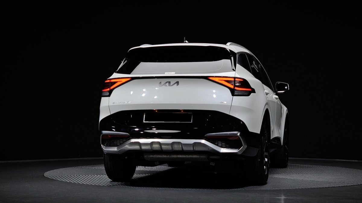 Kia Sportage, 2023 — фото 4 из 12