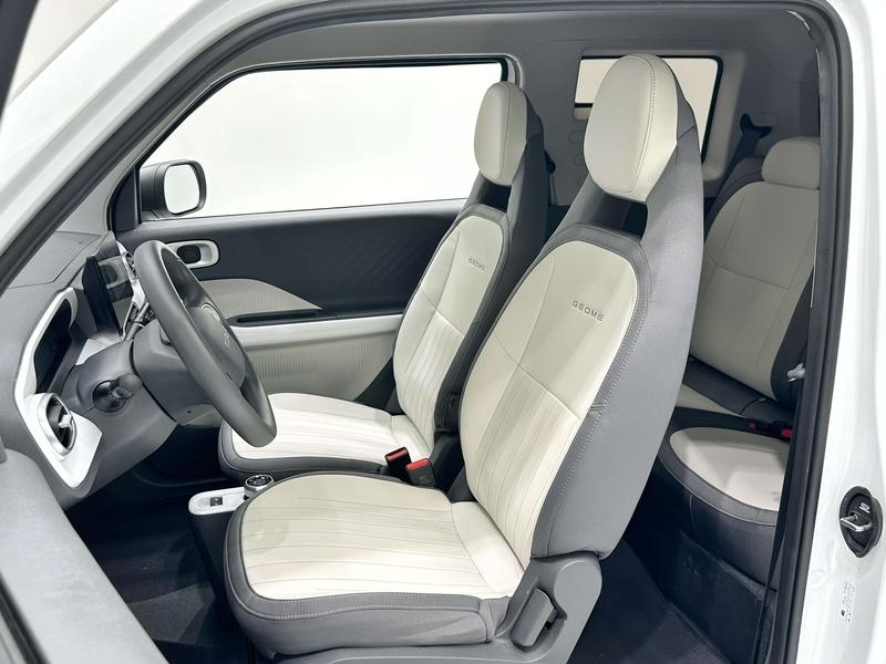Geely Galaxy Panda Mini, 2025 — фото 11 из 12