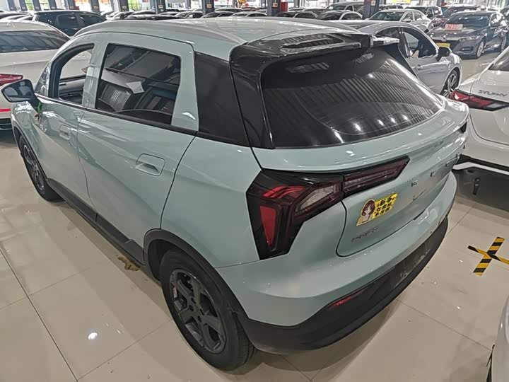 Geely Geometry E Firefly, 2024 — фото 5 из 9