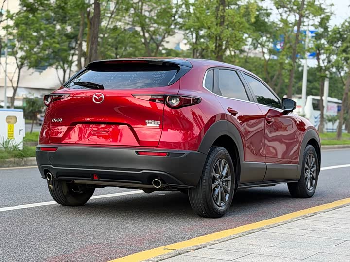 Mazda CX-30, 2021 — фото 4 из 9