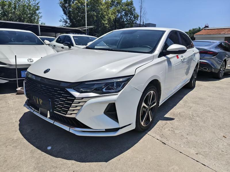 Dongfeng Aeolus Yixuan Max, 2023 — купить в Твери под ключ