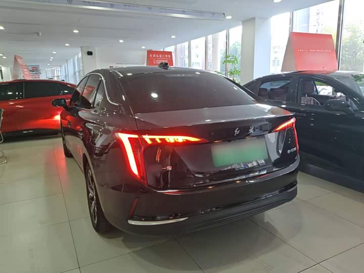 Hongqi E-QM5, 2023 — фото 5 из 9