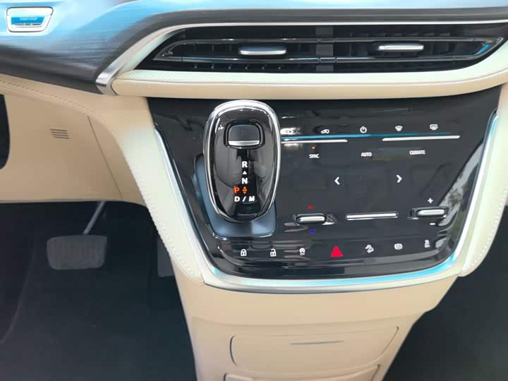 Buick GL8 ES, 2021 — фото 7 из 9