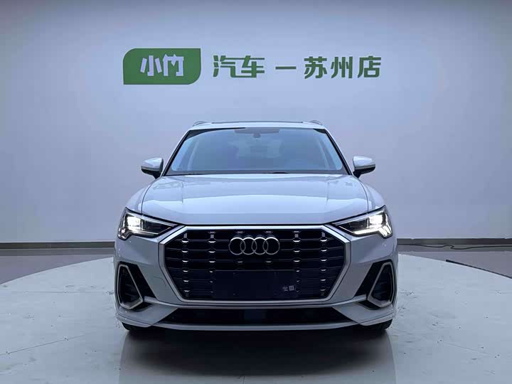 Audi Q3, 2023 — фото 2 из 9
