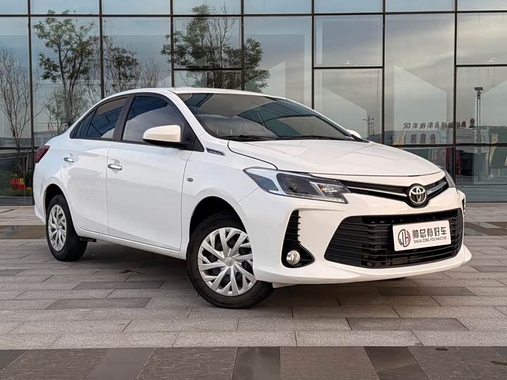 Toyota Vios, 2022 — фото 3 из 9
