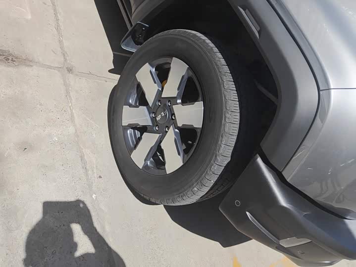 BAIC Beijing BJ40 Hybrid, 2025 — фото 6 из 9