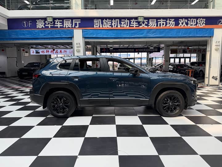 Mazda CX-50, 2024 — фото 4 из 9