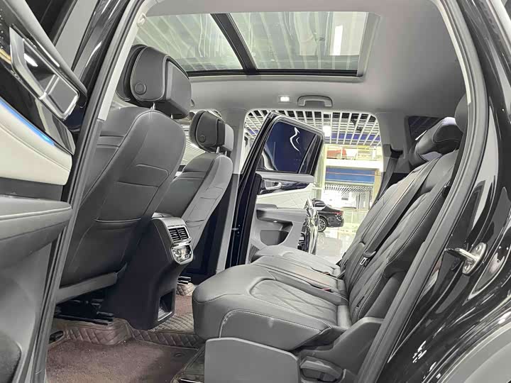 Volkswagen Teramont Pro, 2024 — фото 8 из 9