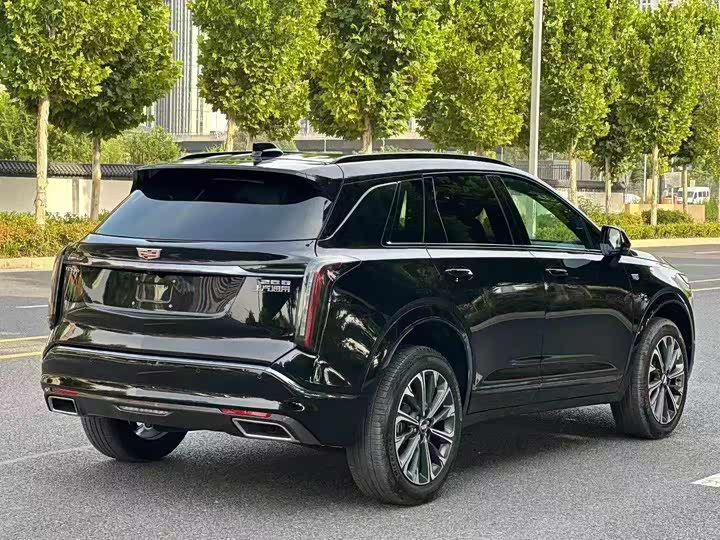 Cadillac XT5, 2026 — фото 7 из 9