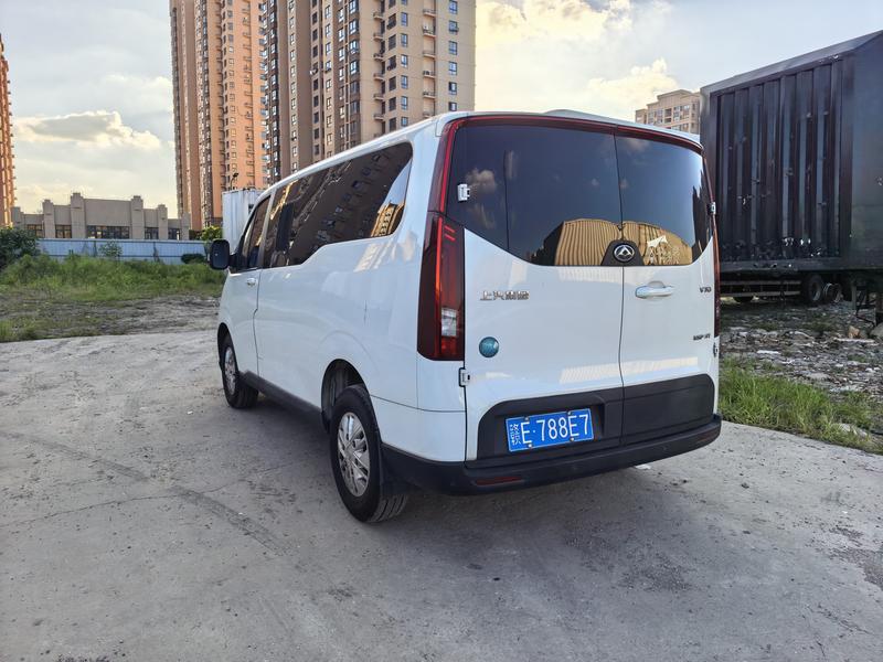 Maxus V70, 2023 — фото 4 из 11