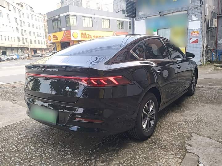 BYD Qin Plus, 2024 — фото 7 из 9