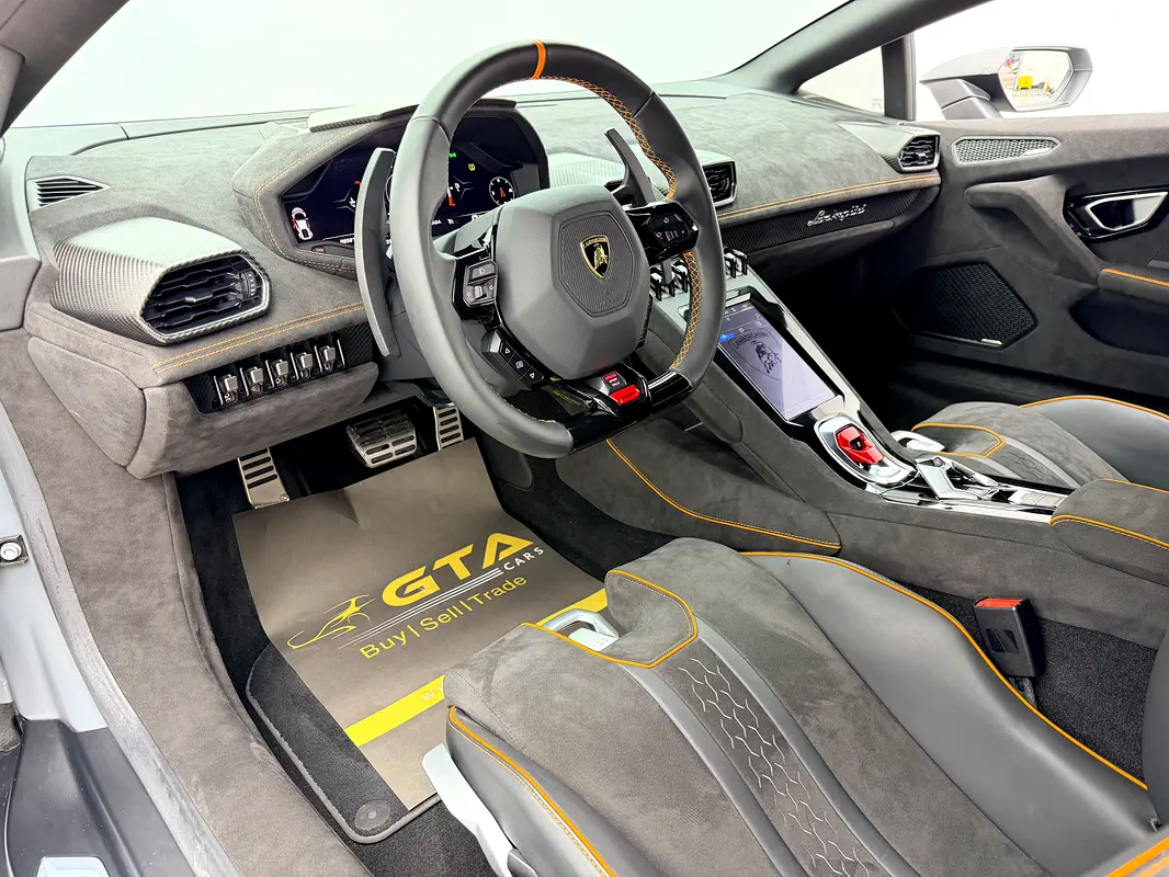 Lamborghini Huracan, 2023 — фото 8 из 10