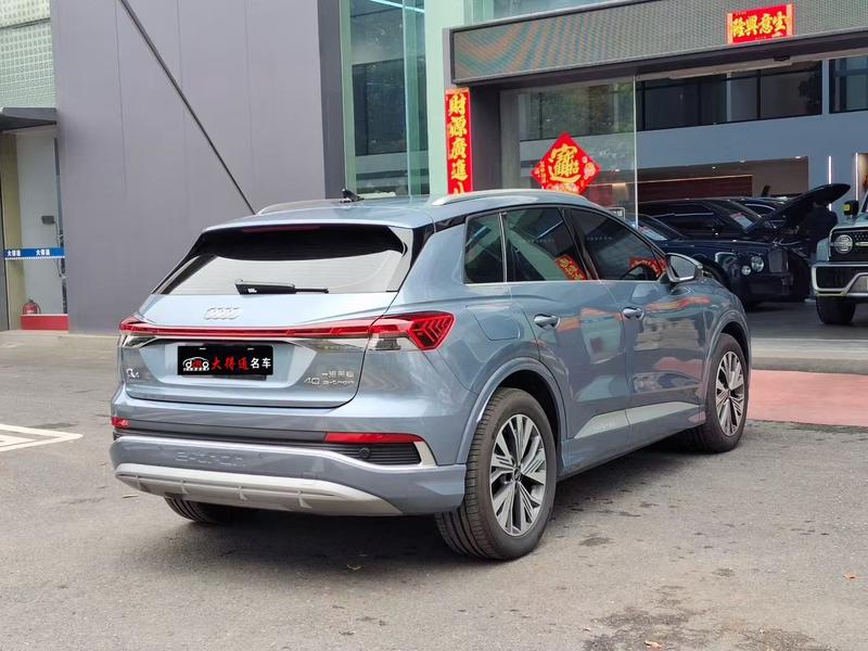 Audi Q4 e-tron, 2025 — фото 4 из 11